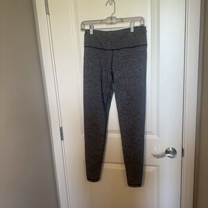 Victoria's Secret VSX Sport Gray Ladies Knockout Secret Capri Pull-On Size Small